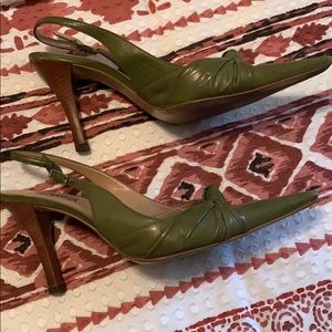 Carlos Santana dress heels, love them!